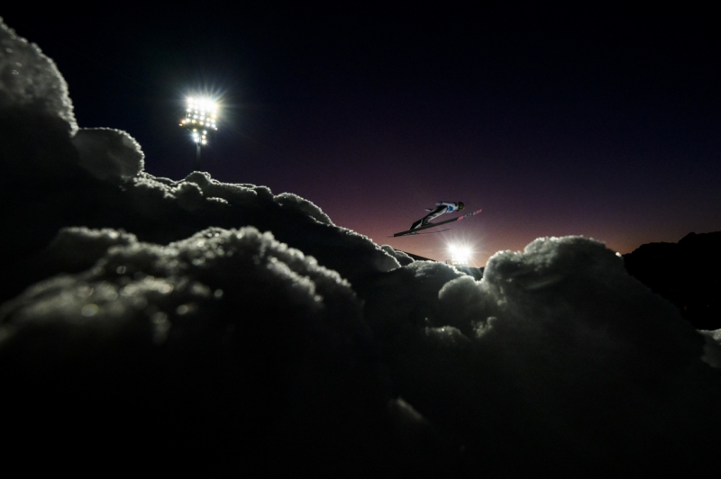 Jump into the night